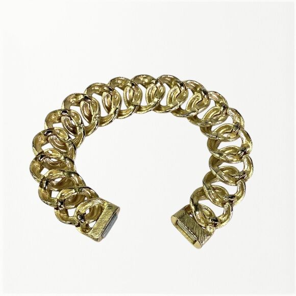 Vintage Bracelet Gold Tone Matte Chunky Chain Linked Magnetic Statement Jewelry - Picture 4 of 9